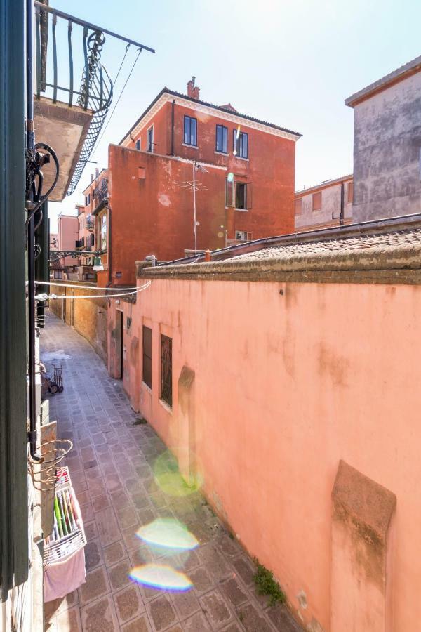 Residence Giulietta Venesia Bagian luar foto